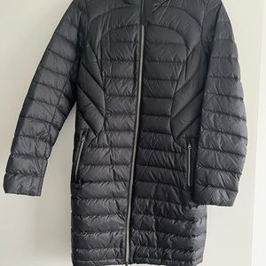 Lulu Lemon Light down coat / excellent condition